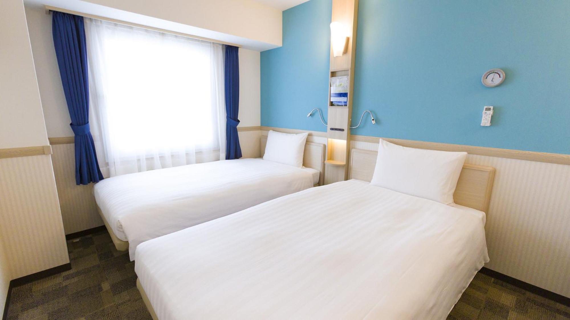 Toyoko Inn Toyota Shi Ekimae Værelse billede
